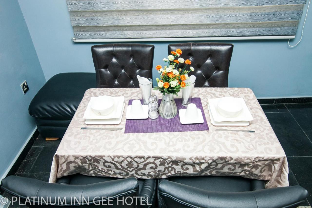 Platinum Inn Gee Hotel Suru Lere Luaran gambar