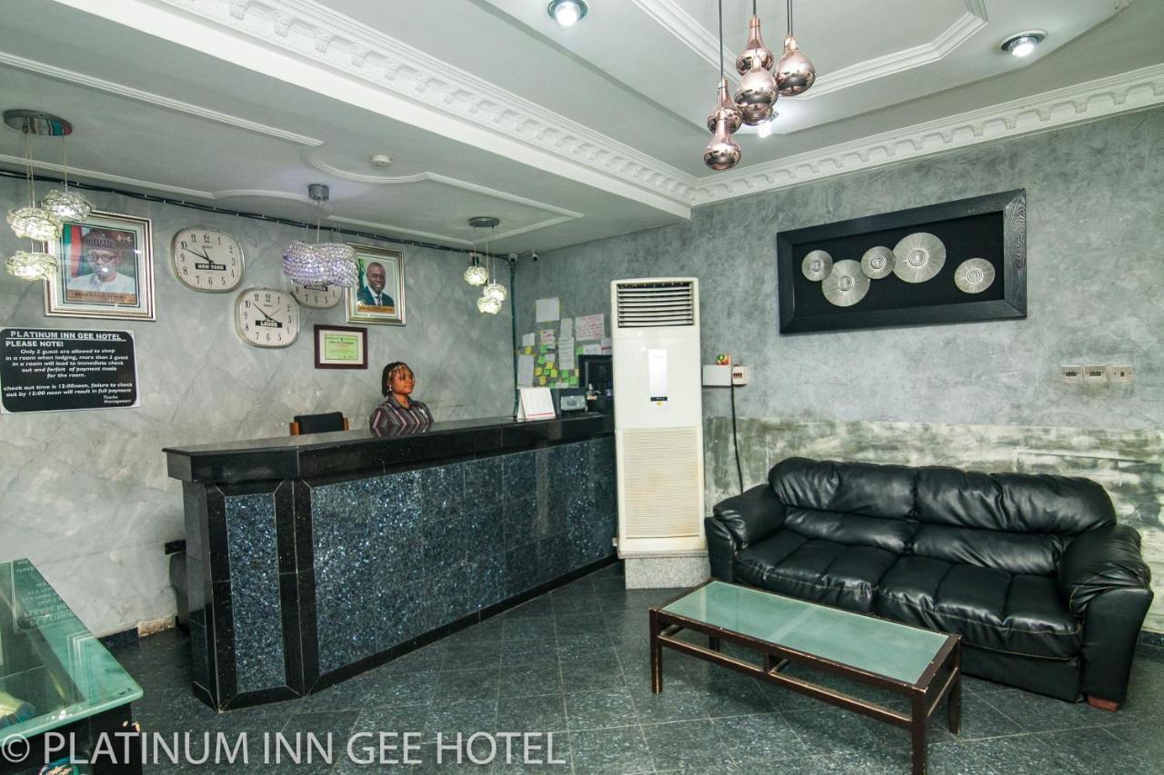 Platinum Inn Gee Hotel Suru Lere Luaran gambar
